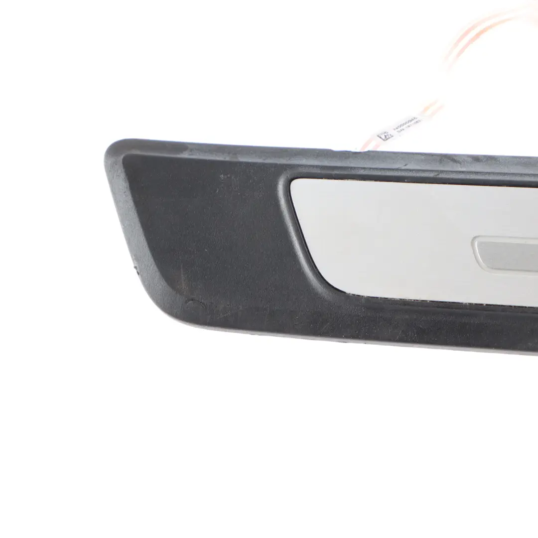 Audi A3 8V Sportback Moldura Umbral Placa Puerta Delantera Derecha Iluminada - SKU 8V4947418C - Número de pieza 8V4947418C