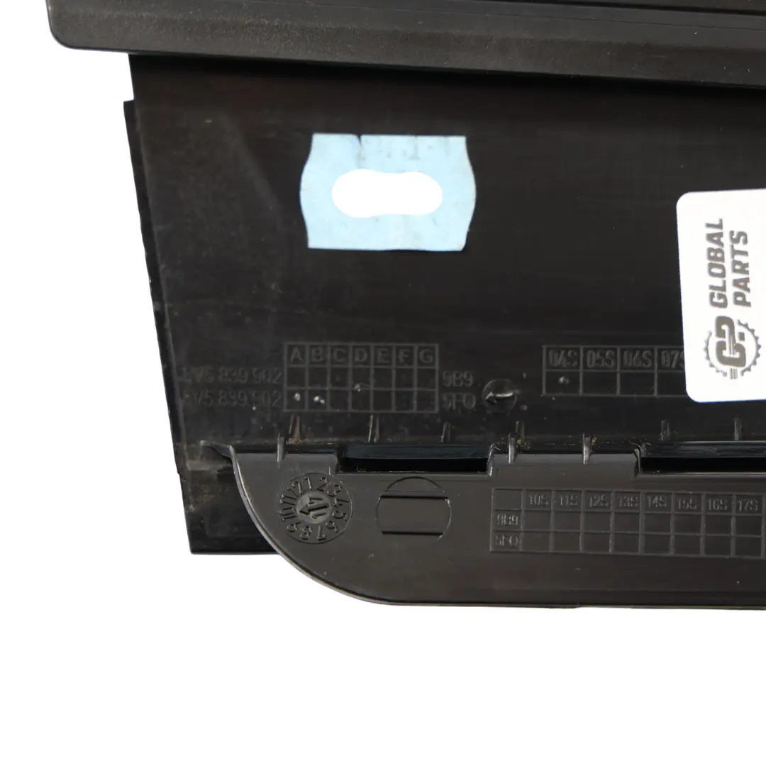 Audi A3 8V Copertura Colonna B Destra Striscia Nera Di Rivestimento - SKU 8V5839902B - Numero di parte 8V5839902B