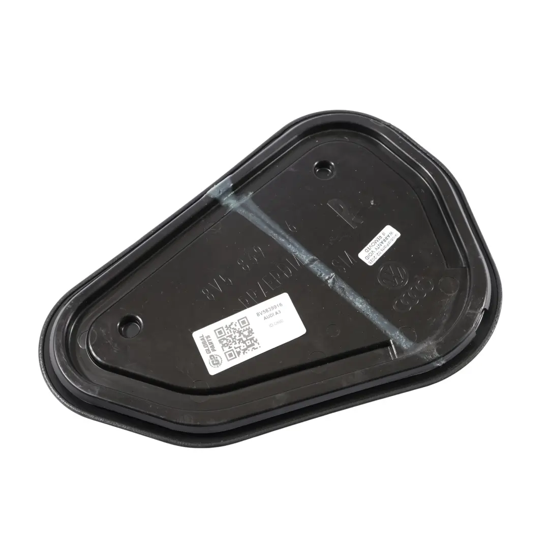 Panel Interior Tapa Puerta Trasera Derecha para Audi A3 8V con número de pieza 8V5839916 Audi A3 8V Panel Interior Tapa Puerta Trasera Derecha - SKU 8V5839916 - Número de pieza 8V5839916