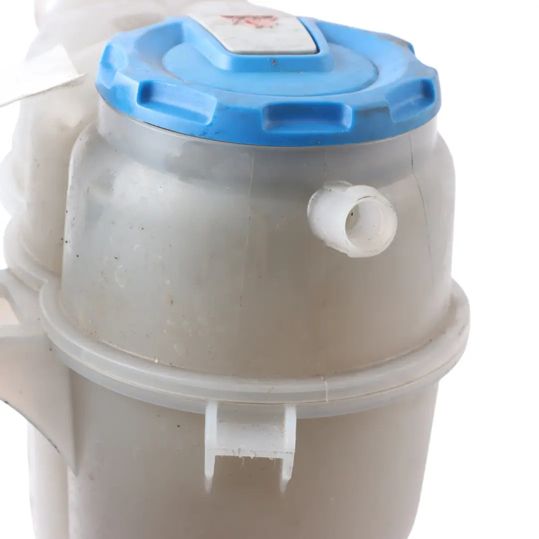 Ausdehnungsgefäß Wasser-Kühlmittel-Flasche Reservoir für Audi A4 B9 A5 F5 mit Teilenummer 8W0121405E Audi A4 B9 A5 F5 Ausdehnungsgefäß Wasser-Kühlmittel-Flasche Reservoir - SKU 8W0121405E - Teilenummer 8W0121405E