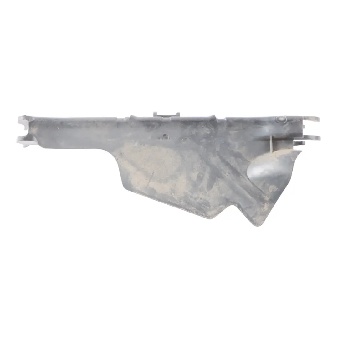 Copertura Braccio Sospensione Sottoscocca Posteriore Destra per Audi A5 F5 con numero di parte 8W0505562 Audi A5 F5 Copertura Braccio Sospensione Sottoscocca Posteriore Destra - SKU 8W0505562 - Numero di parte 8W0505562