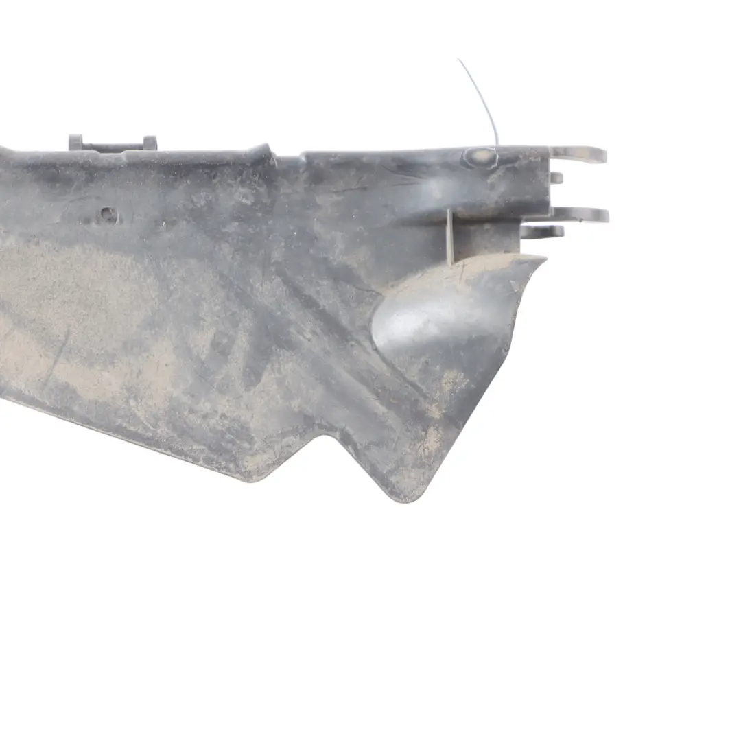 Embellecedor Bajos Tapa Brazo De Suspensión Trasero Derecho para Audi A5 F5 con número de pieza 8W0505562 Audi A5 F5 Embellecedor Bajos Tapa Brazo De Suspensión Trasero Derecho - SKU 8W0505562 - Número de pieza 8W0505562