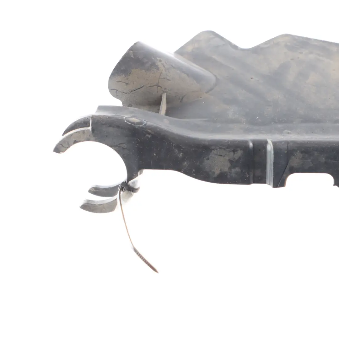 Cache Bras Suspension Inférieur Arrière Droit pour Audi A5 F5 à propos du numéro de pièce 8W0505562 Audi A5 F5 Cache Bras Suspension Inférieur Arrière Droit - SKU 8W0505562 - Numéro de pièce 8W0505562