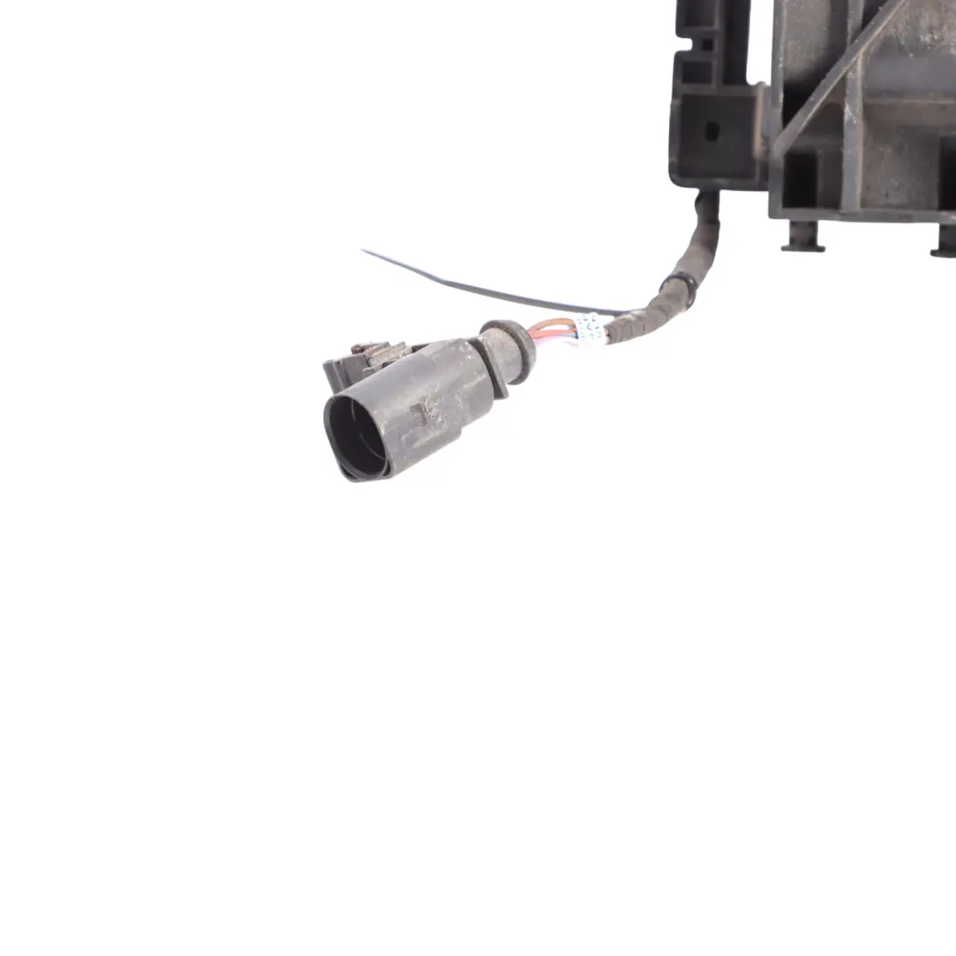 Flap Grille Shutter Motor Actuator to Audi A5 F5 Air with Part number 8W0807663 Audi A5 F5 Air Flap Grille Shutter Motor Actuator - SKU 8W0807663 - Part number 8W0807663