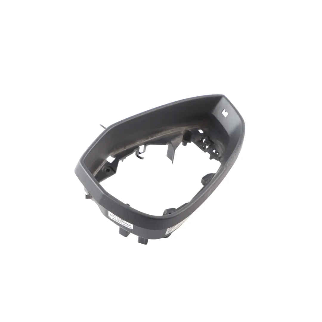 Couvercle de rétroviseur gauche pour Audi A4 B9 à propos du numéro de pièce 8W0857239 Audi A4 B9 Couvercle de rétroviseur gauche - SKU 8W0857239 - Numéro de pièce 8W0857239