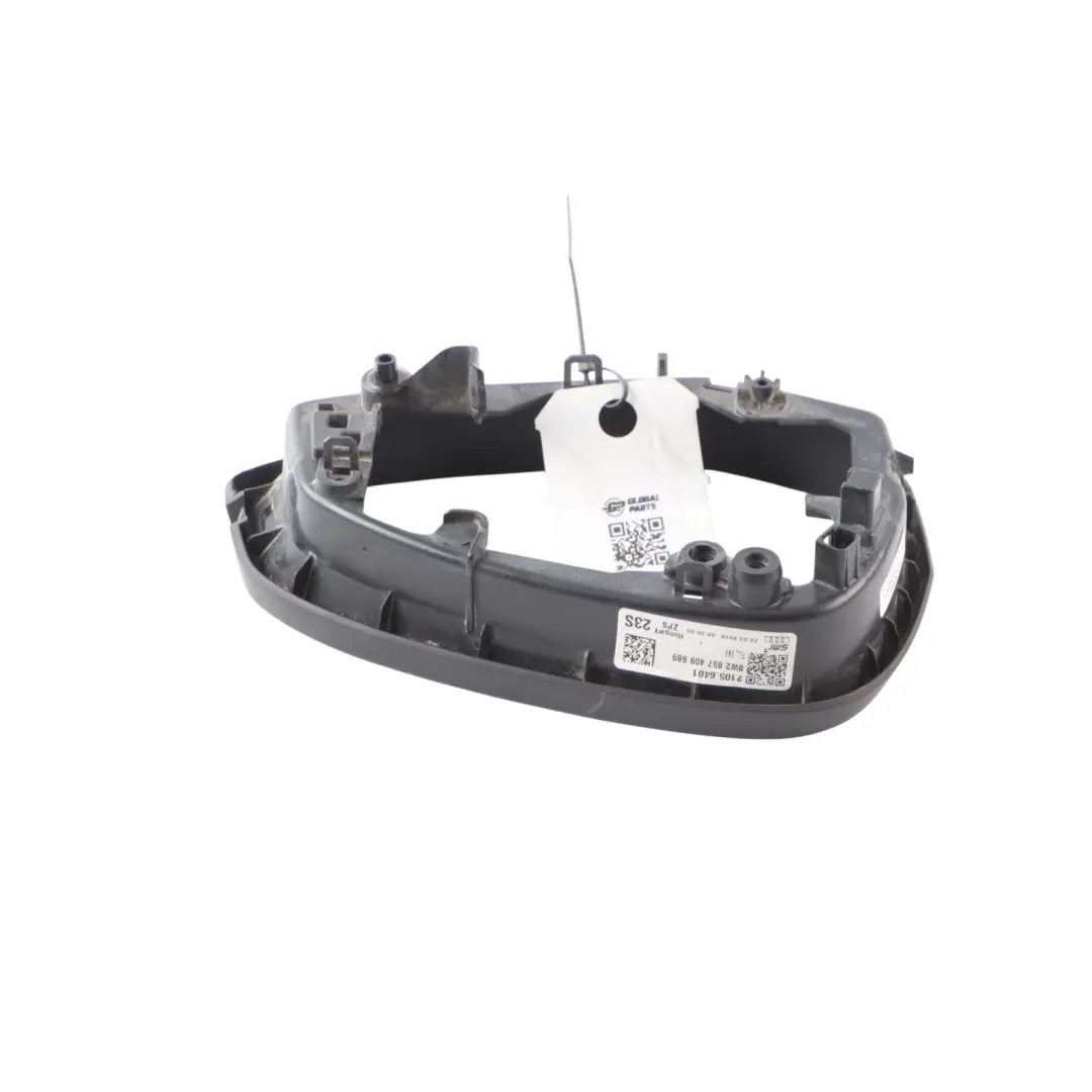 Telaio dello specchietto retrovisore sinistro per Audi A4 B9 con numero di parte 8W0857239 Audi A4 B9 Telaio dello specchietto retrovisore sinistro - SKU 8W0857239 - Numero di parte 8W0857239