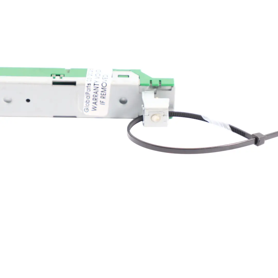 Module Amplificateur D'Antenne pour Audi A5 F5 à propos du numéro de pièce 8W6035225 Audi A5 F5 Module Amplificateur D'Antenne - SKU 8W6035225 - Numéro de pièce 8W6035225