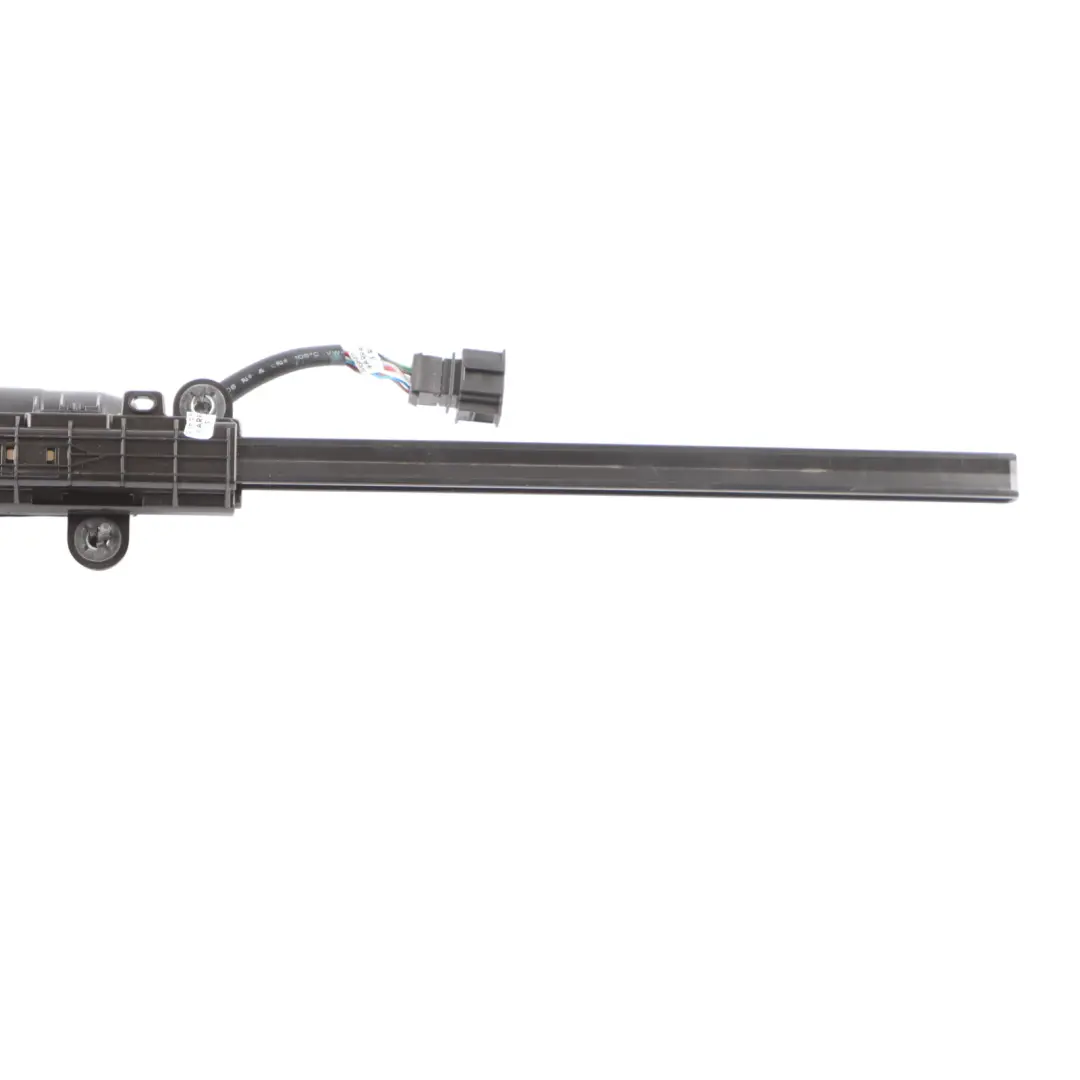 Audi A5 F5 Sicherheitsgurtverlängerer Motor Vorne Links - SKU 8W6857759 - Teilenummer 8W6857759