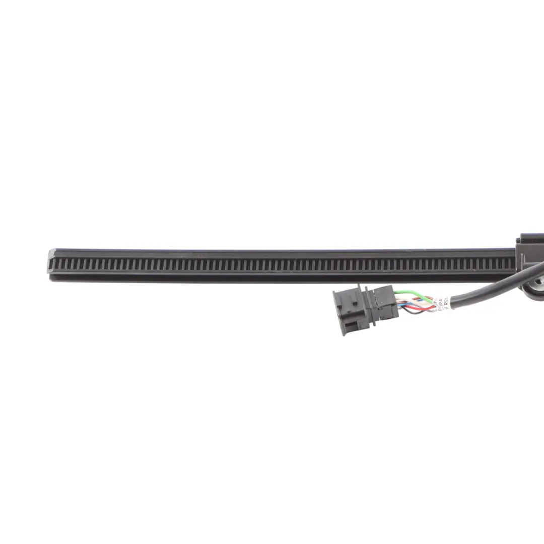 Audi A5 F5 Motore Estensore Cinture Di Sicurezza Anteriore Destro - SKU 8W6857760 - Numero di parte 8W6857760