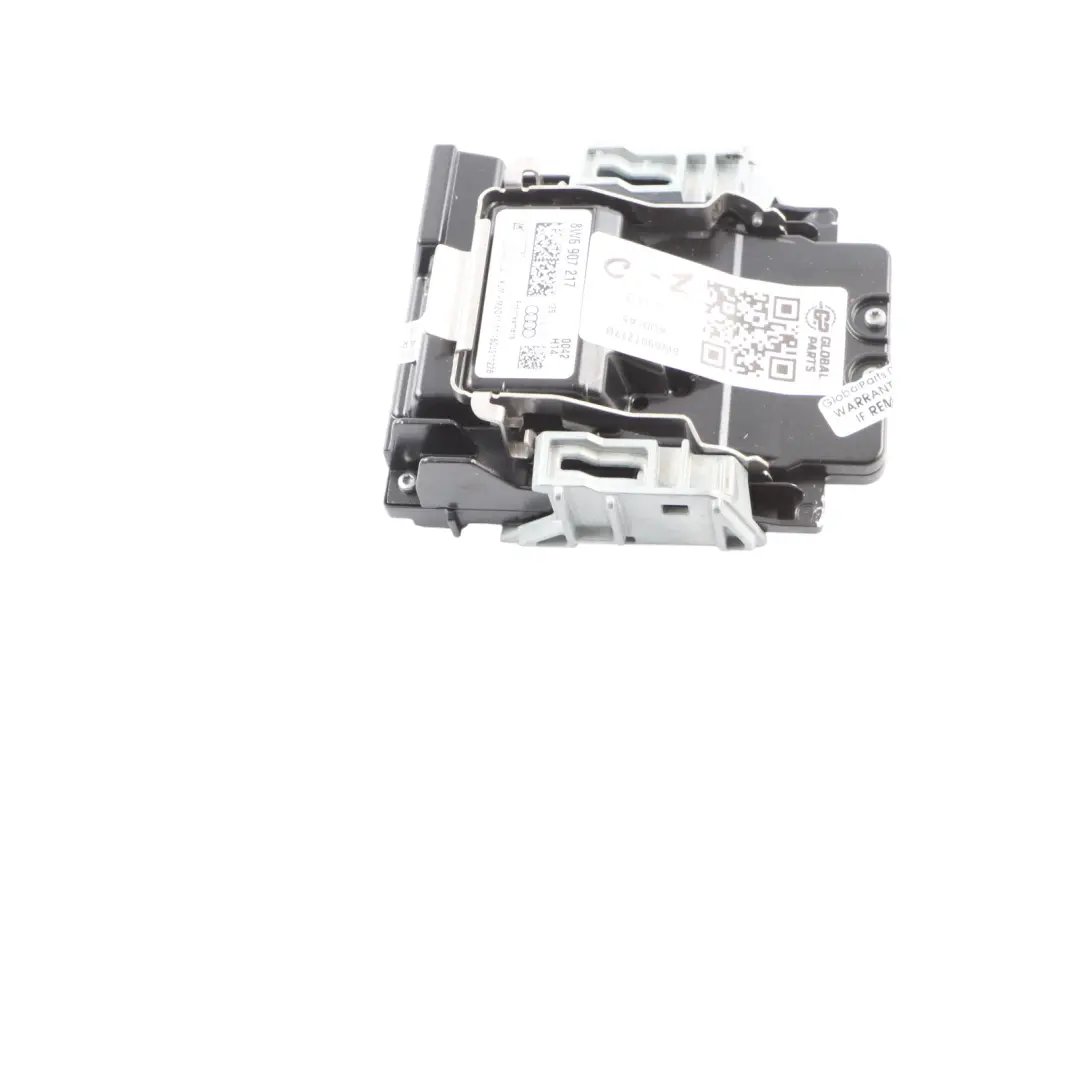 Przednia Kamera Asystent Pasa Ruchu do Audi A5 F5 o numerze 8W6907217B Audi A5 F5 Przednia Kamera Asystent Pasa Ruchu - SKU 8W6907217B - Numer Części 8W6907217B