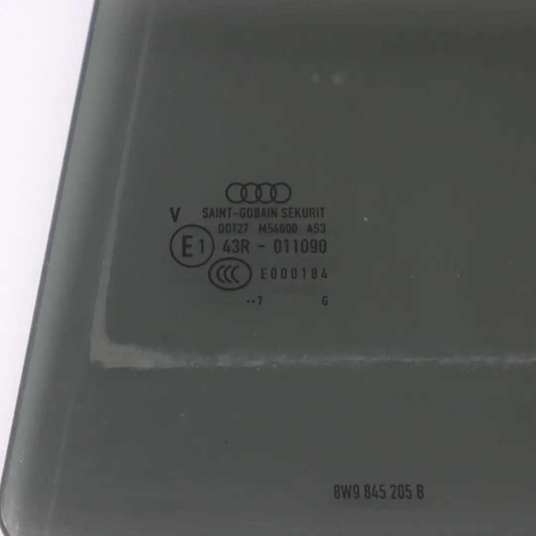 Audi A4 B9 Avant Vitre De Porte Arrière Gauche Teintée AS3 - SKU 8W9845205B - Numéro de pièce 8W9845205B