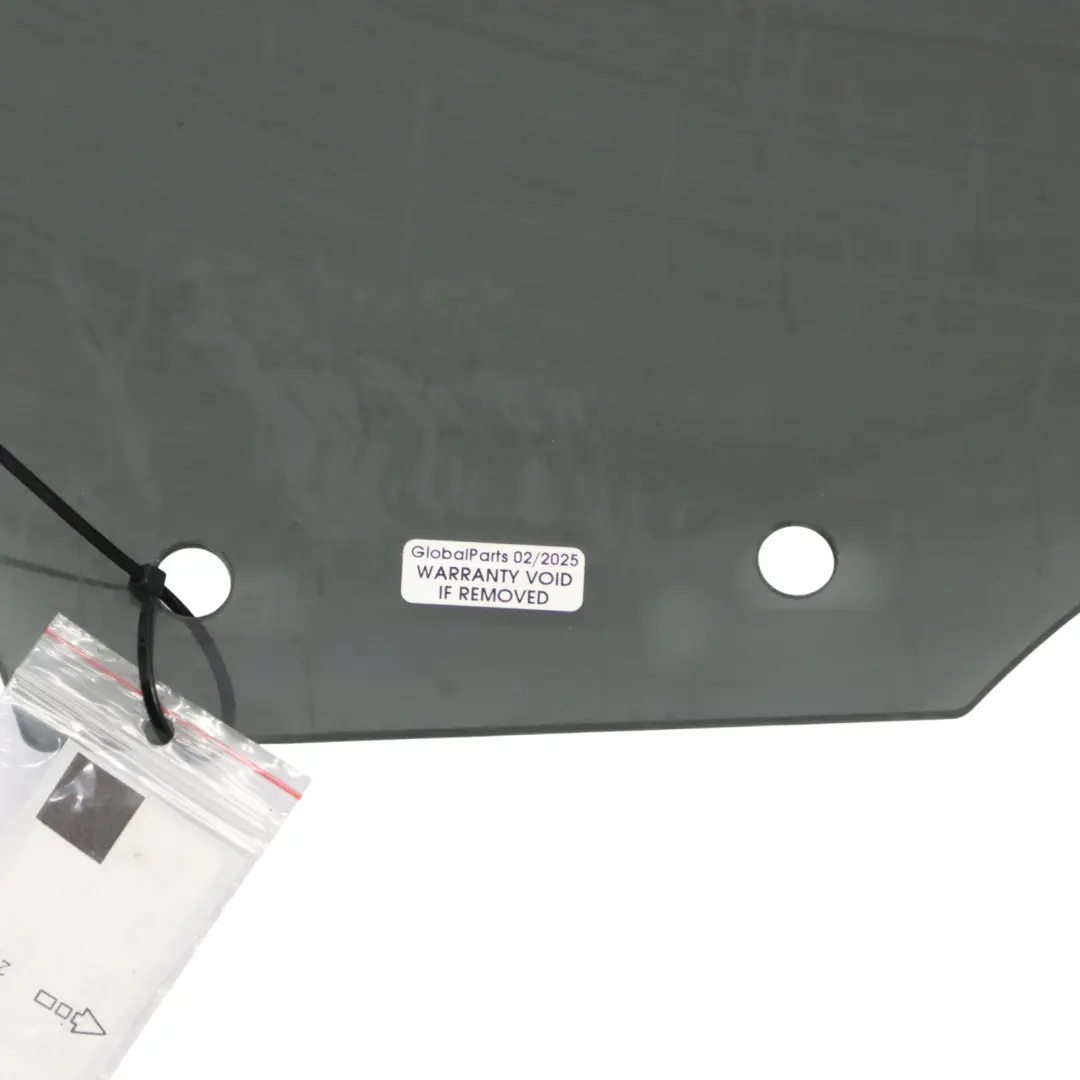 Audi A4 B9 Avant Vitre De Porte Arrière Gauche Teintée AS3 - SKU 8W9845205B - Numéro de pièce 8W9845205B