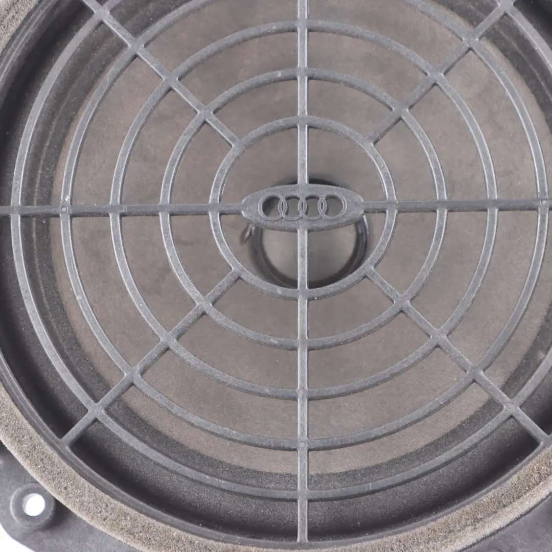 Front Door Mid Low Range Speaker Left Right N/O/S to Audi A1 8X with Part number 8X0035415D Audi A1 8X Front Door Mid Low Range Speaker Left Right N/O/S - SKU 8X0035415D - Part number 8X0035415D