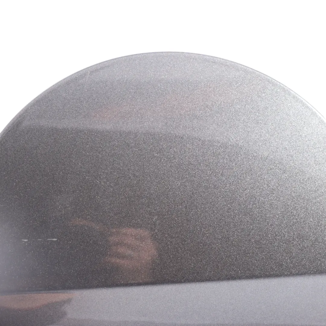 Copertura tappo rifornimento carburante Grigio Daytona Z7S per Audi A1 8X con numero di parte 8X0809907 Audi A1 8X Copertura tappo rifornimento carburante Grigio Daytona Z7S - SKU 8X0809907-DGR - Numero di parte 8X0809907