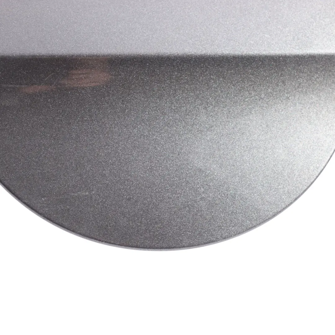 Audi A1 8X Couvercle bouchon remplissage carburant Gris Daytona - Z7S - SKU 8X0809907-DGR - Numéro de pièce 8X0809907