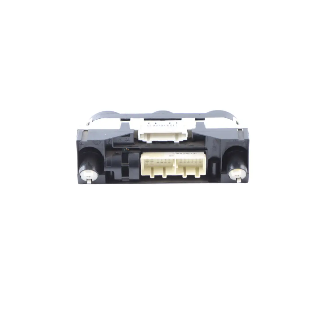 Klimaautomatik Klima Bedienteil Schwarz für Audi A1 8X mit Teilenummer 8X0820045A Audi A1 8X Klimaautomatik Klima Bedienteil Schwarz - SKU 8X0820045A - Teilenummer 8X0820045A