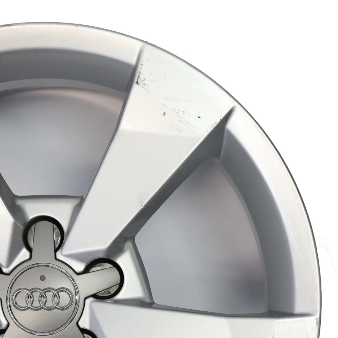 Audi A1 8X Silberne Alufelge 16" 7J ET:34 Sternspeiche - SKU 8XA601025A-4 - Teilenummer 8XA601025A
