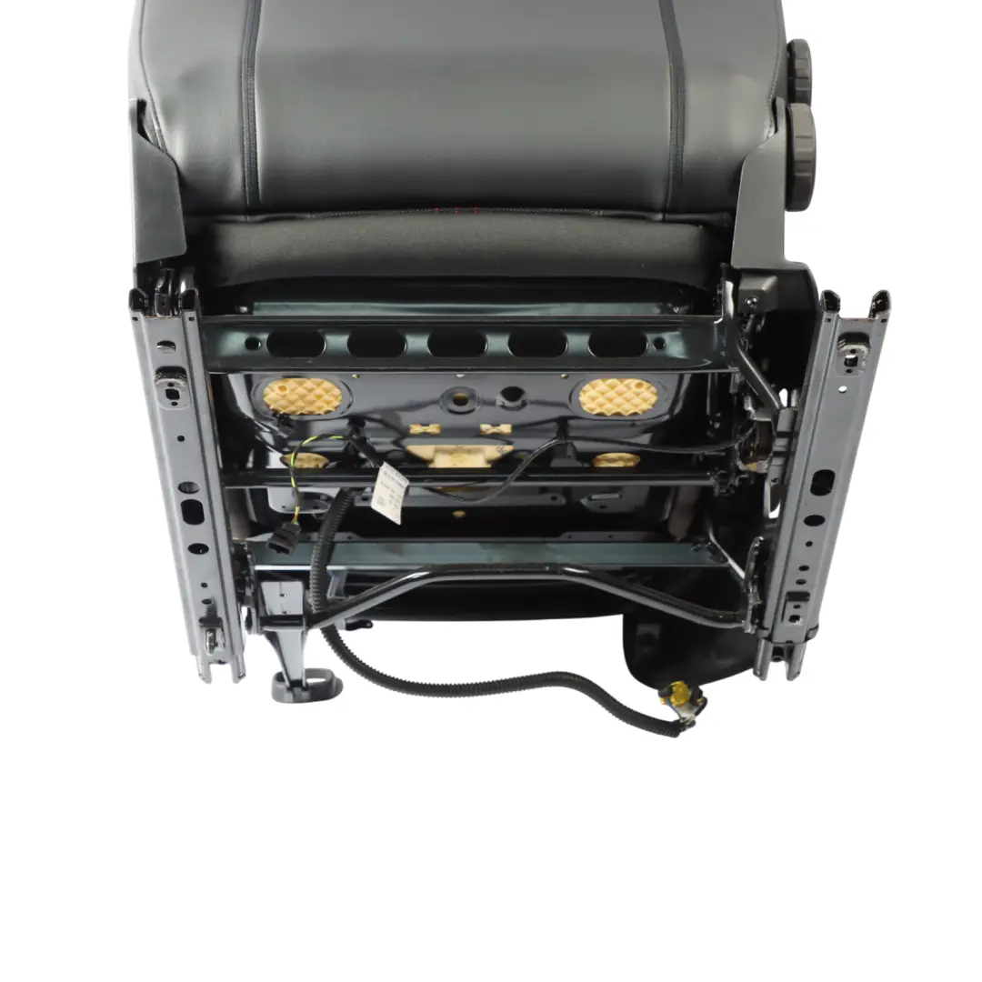 Portes Siège Sport Avant Droit Mi Cuir Noir Rouge Tomate pour Audi S1 8X 5 à propos du numéro de pièce 8XG881806 Audi S1 8X 5 Portes Siège Sport Avant Droit Mi Cuir Noir Rouge Tomate - SKU 8XG881806 - Numéro de pièce 8XG881806