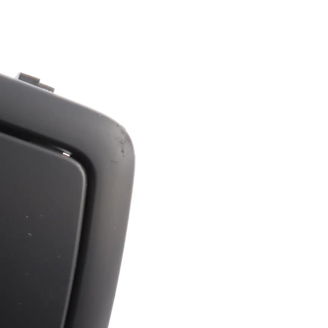 etagere Boite a Gants Tableau de Bord Avant Haut pour BMW E81 E87 LCI à propos du numéro de pièce 9127054 BMW E81 E87 LCI etagere Boite a Gants Tableau de Bord Avant Haut - SKU 9127054 - Numéro de pièce 9127054