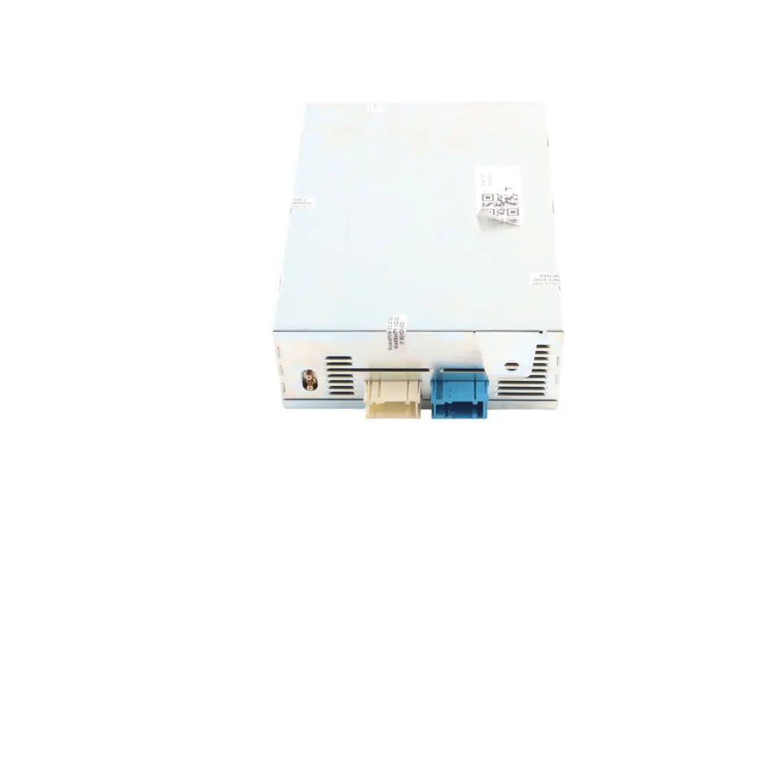 Navigation System Video Module Control Unit High to BMW X3 E83 with Part number 9147138 BMW X3 E83 Navigation System Video Module Control Unit High - SKU 9147138 - Part number 9147138