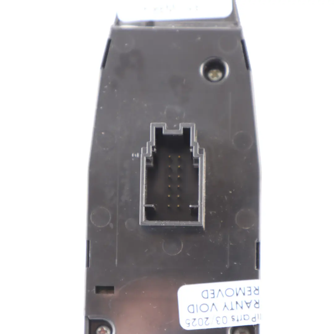 Front Door Electric Window Lifter Regulator Switch Right O/S to BMW F12 with Part number 9196682 BMW F12 Front Door Electric Window Lifter Regulator Switch Right O/S - SKU 9196682 - Part number 9196682