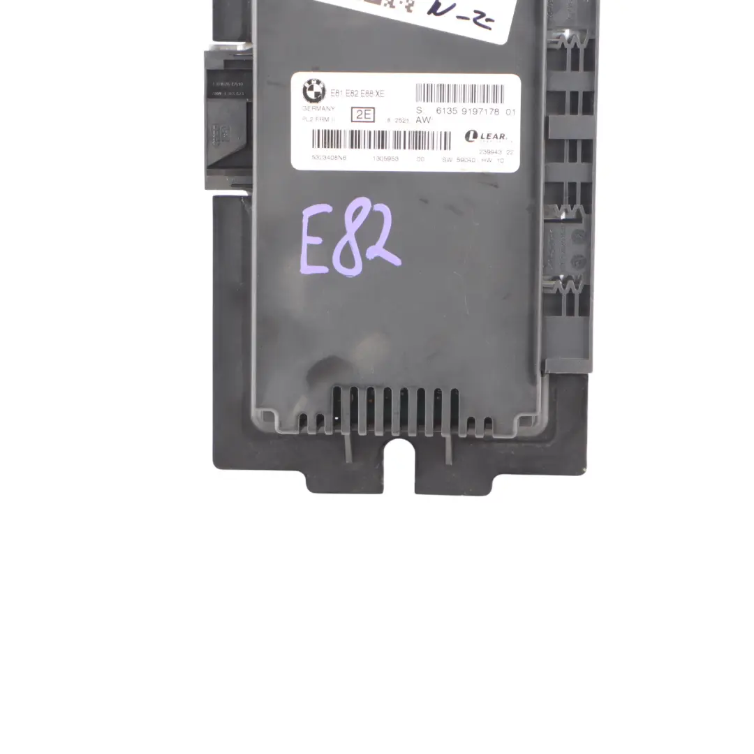 Footwell Light Control Unit Module ECU PL2 FRM II Lear to BMW E82 with Part number 9197178 BMW E82 Footwell Light Control Unit Module ECU PL2 FRM II Lear - SKU 9197178-1 - Part number 9197178