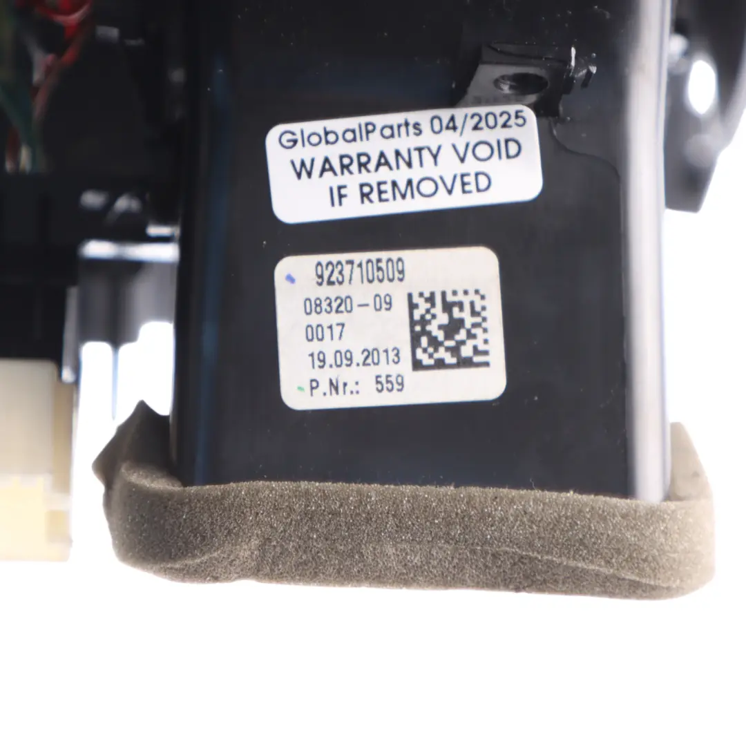 Centre Console Fresh Air Grille Vent Black to BMW F06 Gran Coupe Rear with Part number 9237105 BMW F06 Gran Coupe Rear Centre Console Fresh Air Grille Vent Black - SKU 9237105 - Part number 9237105