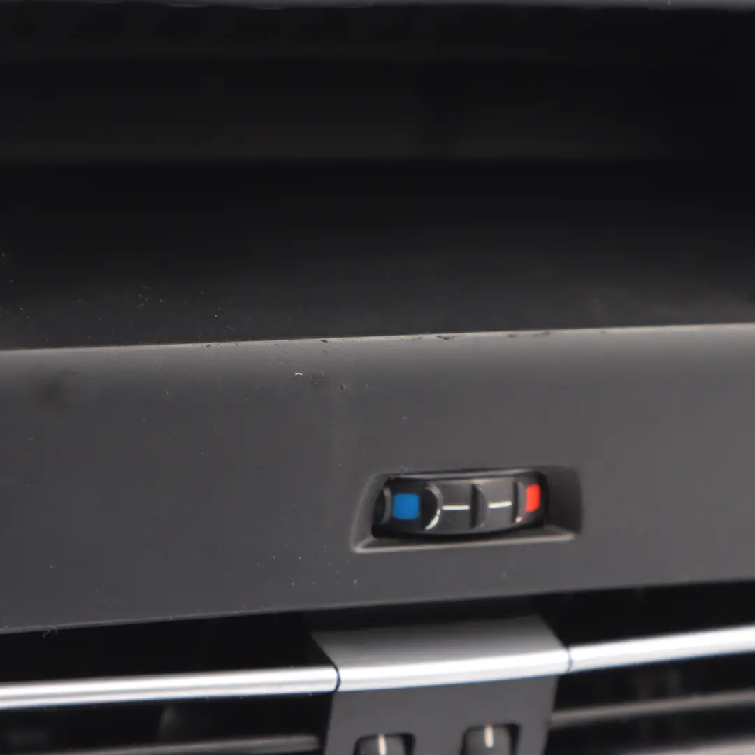 Centre Console Fresh Air Grille Vent Black to BMW F06 Gran Coupe Rear with Part number 9237105 BMW F06 Gran Coupe Rear Centre Console Fresh Air Grille Vent Black - SKU 9237105 - Part number 9237105