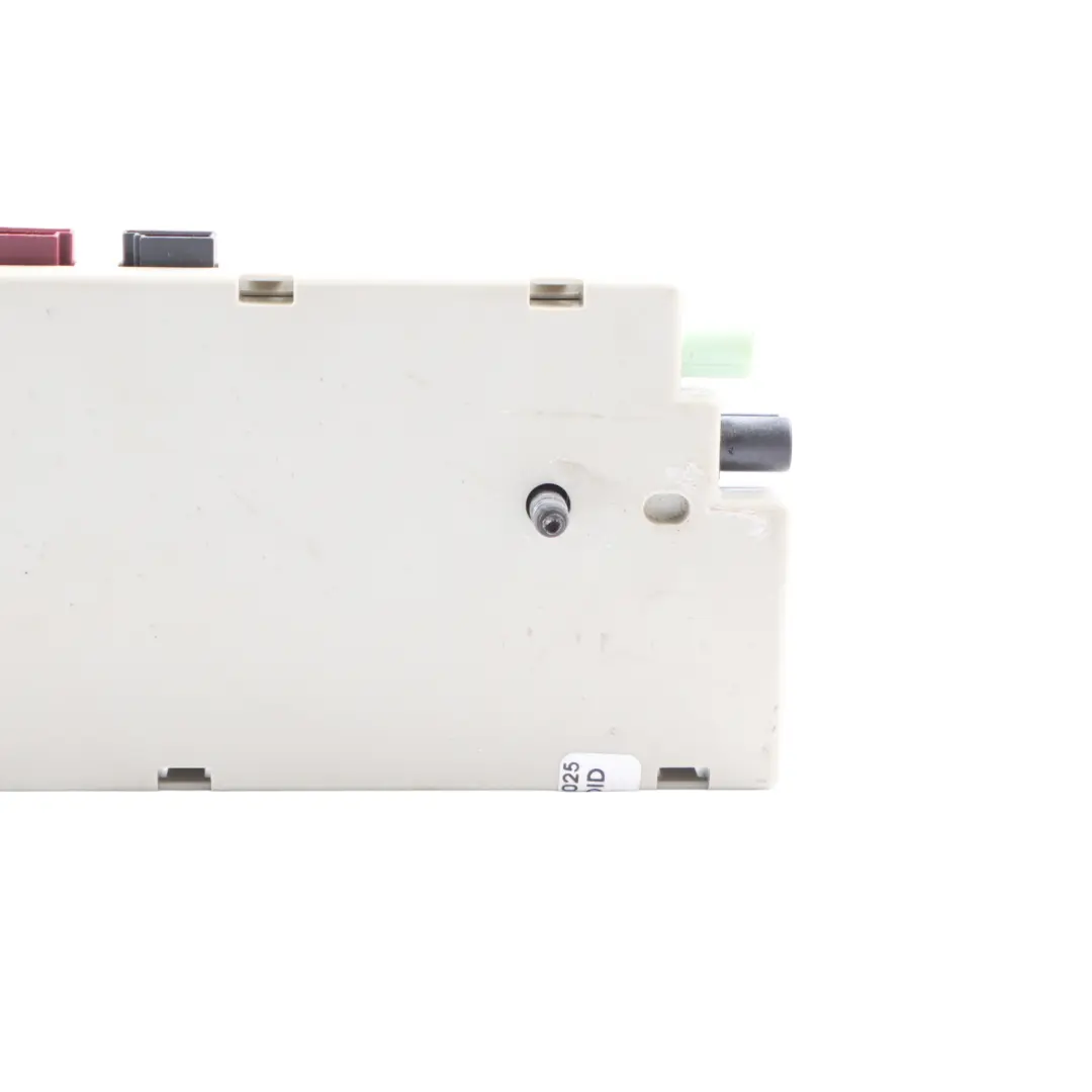 Aerial Antenna Amplifier Diversity Control Module Unit to BMW F12 with Part number 9257382 BMW F12 Aerial Antenna Amplifier Diversity Control Module Unit - SKU 9257382 - Part number 9257382