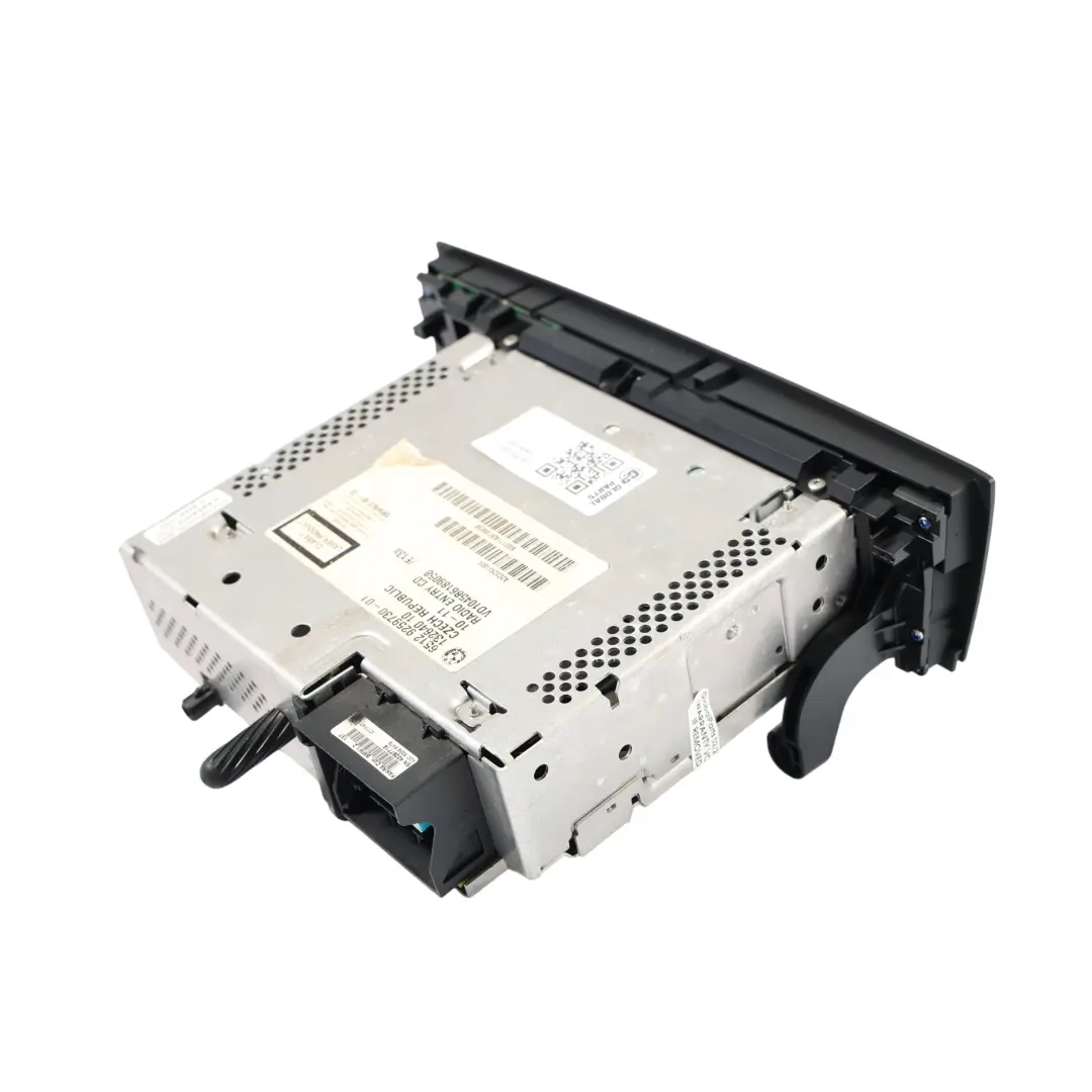 Radio Business CD to BMW E81 E82 E84 E87 E89 E90 E91 E92 with Part number 9259730 BMW E81 E82 E84 E87 E89 E90 E91 E92 Radio Business CD - SKU 9259730-1 - Part number 9259730