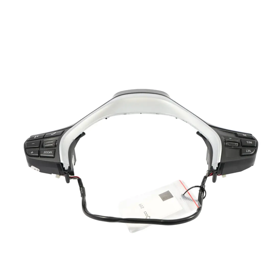 Rivestimento Interruttore Multifunzione Volante Sportivo per BMW F20 F21 F30 F32 con numero di parte 9261861 BMW F20 F21 F30 F32 Rivestimento Interruttore Multifunzione Volante Sportivo - SKU 9261861-5 - Numero di parte 9261861