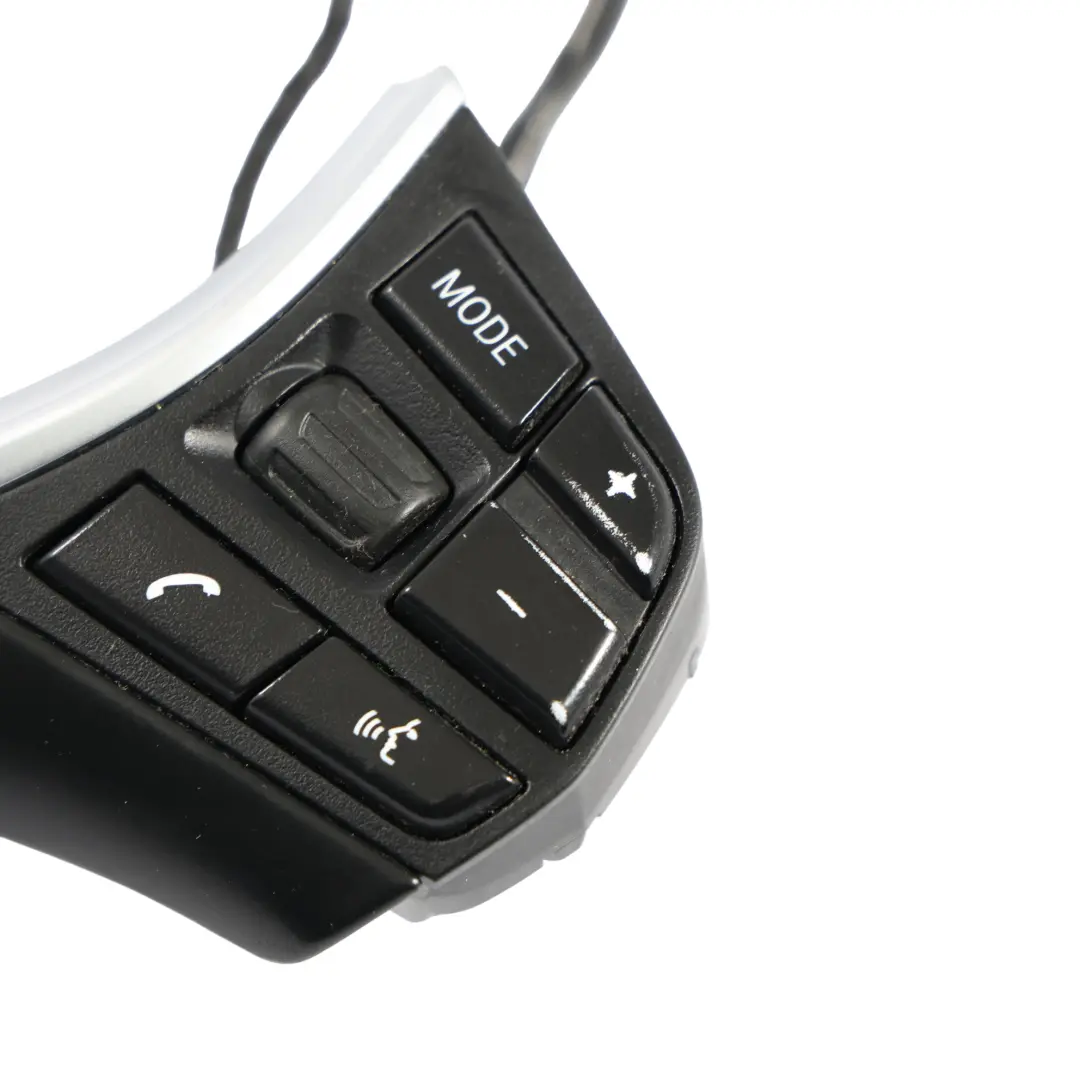 Tapa Interruptor Multifunción Volante Deportivo para BMW F20 F21 F30 F32 con número de pieza 9261861 BMW F20 F21 F30 F32 Tapa Interruptor Multifunción Volante Deportivo - SKU 9261861-6 - Número de pieza 9261861