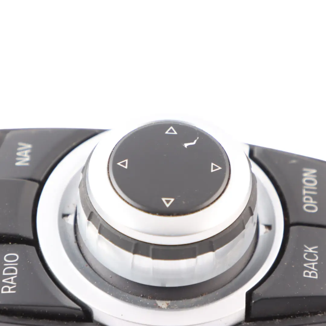 Przełącznik iDrive Kontroler do BMW F10 F20 F21 F30 o numerze 9286699 BMW F10 F20 F21 F30 Przełącznik iDrive Kontroler - SKU 9286699-5 - Numer Części 9286699