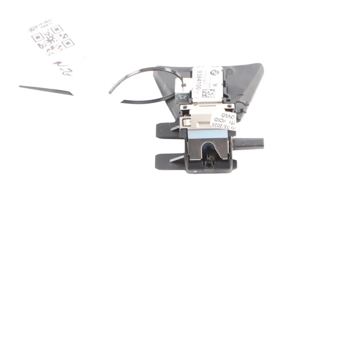 Kafas Telecamera Unità Parabrezza Anteriore per Mini F54 Clubman F60 con numero di parte 9384100 Mini F54 Clubman F60 Kafas Telecamera Unità Parabrezza Anteriore - SKU 9384100 - Numero di parte 9384100