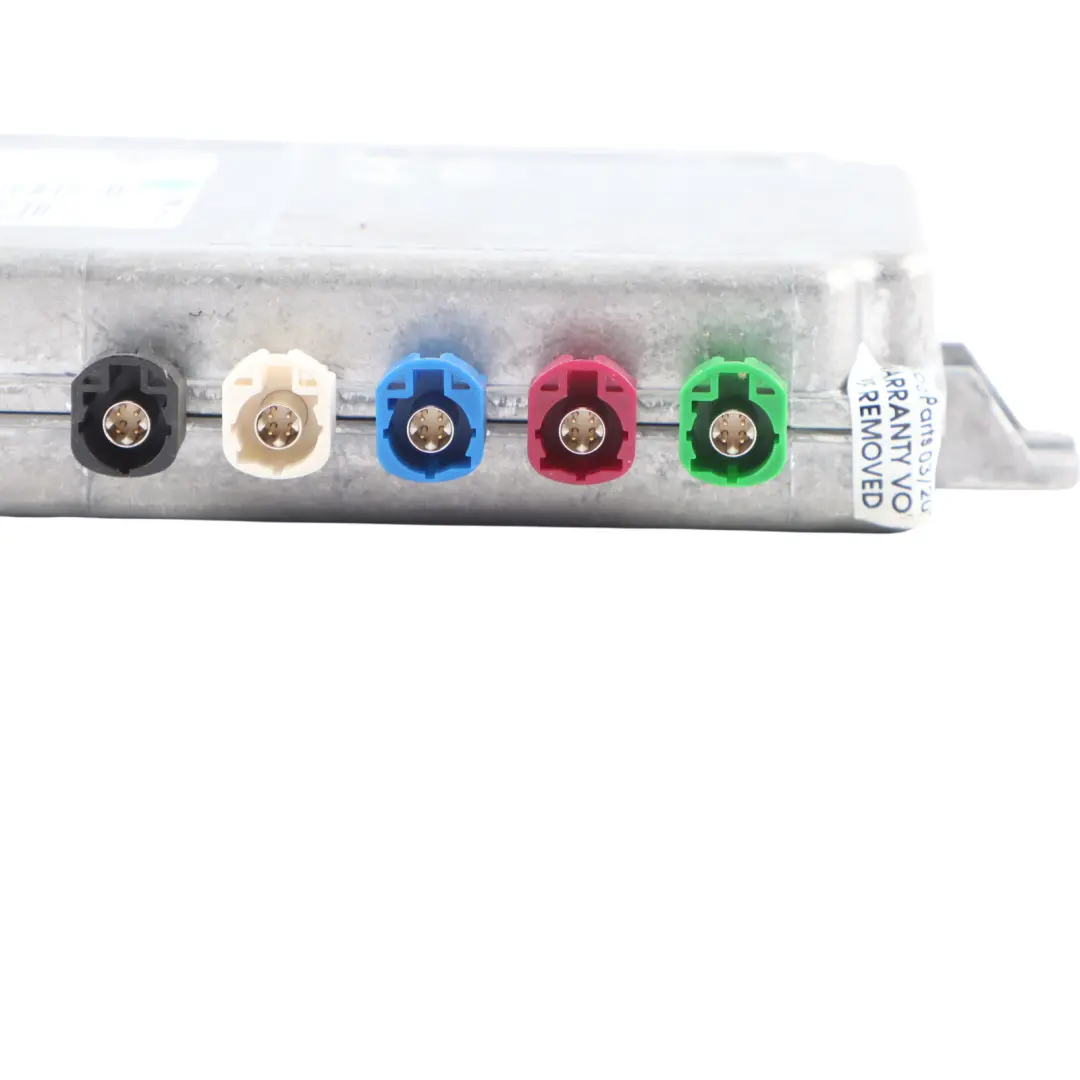 Side View Camera Module BMW F30 F31 F10 F11 F01 F02 Control Unit to Rear with Part number 9393952 Rear Side View Camera Module BMW F30 F31 F10 F11 F01 F02 Control Unit - SKU 9393952 - Part number 9393952