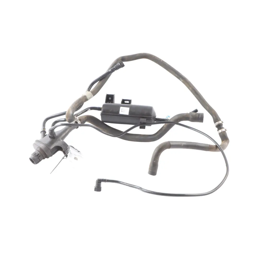 Adblue Sistema Llenado Manguera Tubo Línea para BMW G30 G31 Diesel con número de pieza 7377946 BMW G30 G31 Diesel Adblue Sistema Llenado Manguera Tubo Línea - SKU 9452575 - Número de pieza 7377946