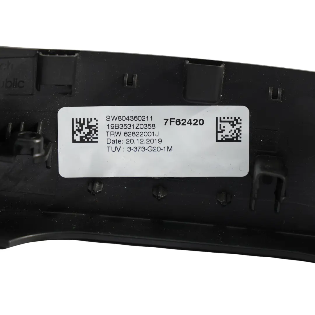 Rivestimento Volante BMW F40 F44 G20 G21 Pannello Copertura Sterzo per con numero di parte 9503017 Rivestimento Volante BMW F40 F44 G20 G21 Pannello Copertura Sterzo - SKU 9503017 - Numero di parte 9503017