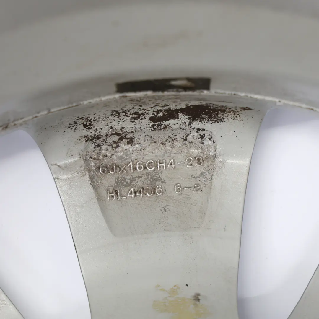 Citroen C3 Picasso Felga Aluminiowa 16" do o numerze 9681810880 Citroen C3 Picasso Felga Aluminiowa 16" - SKU 9681810880-1 - Numer Części 9681810880