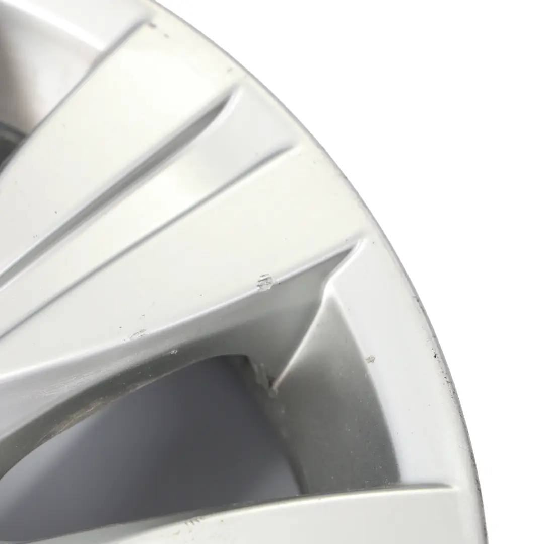  Citroen C3 Picasso Jante Alu Argent 16" ET:23 6J - SKU 9681810880-1 - Numéro de pièce 9681810880