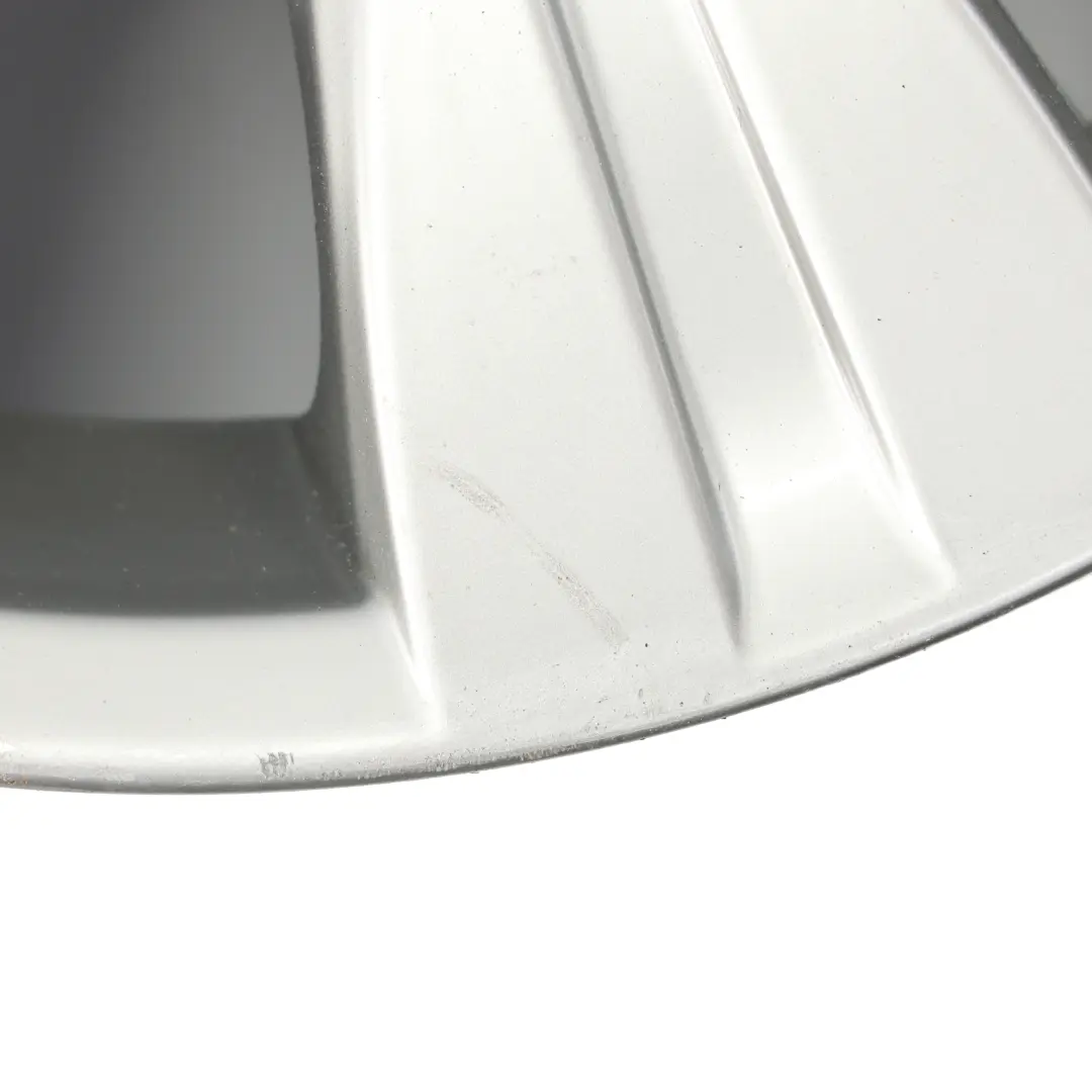  Citroen C3 Picasso Jante Alu Argent 16" ET:23 6J - SKU 9681810880-1 - Numéro de pièce 9681810880