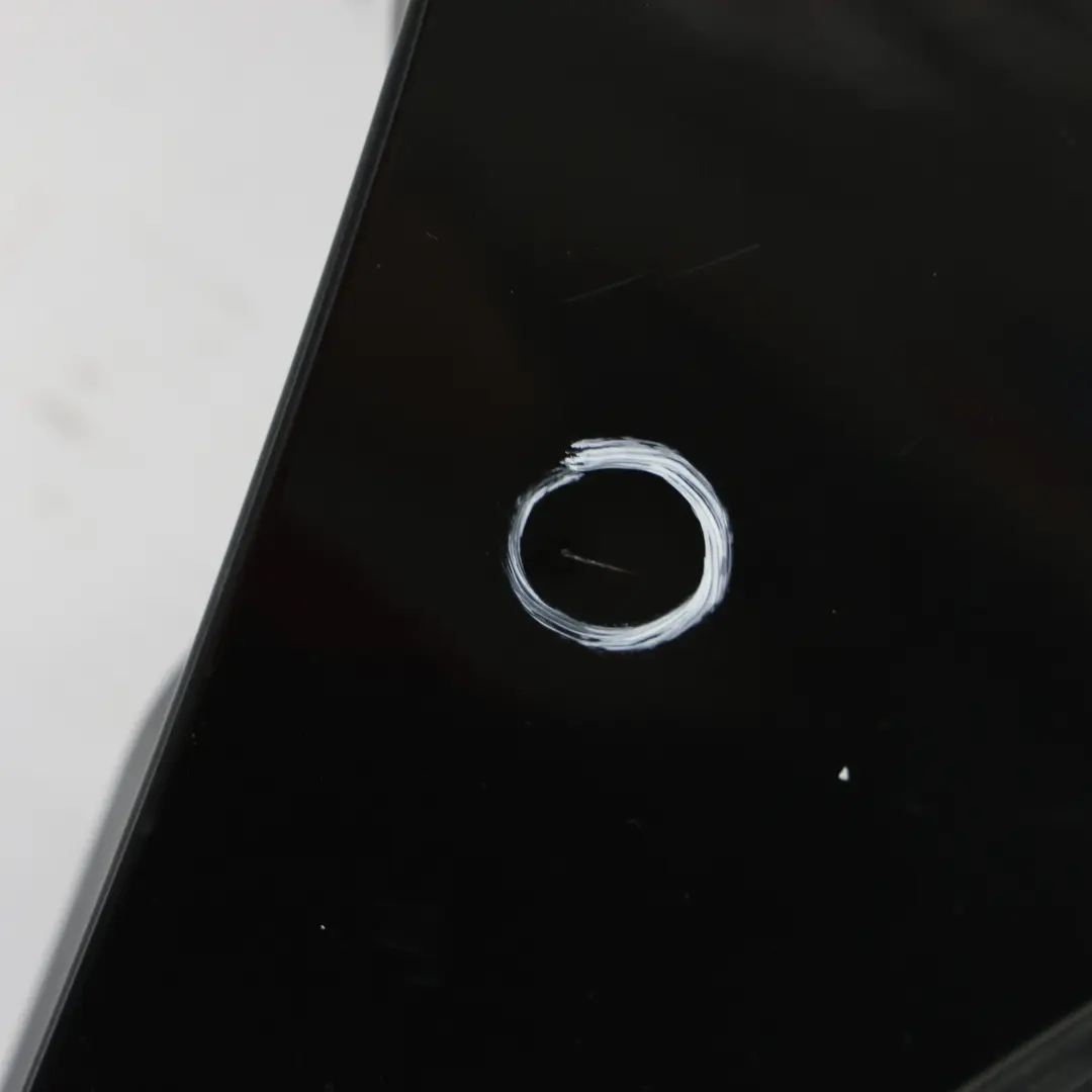 Seitenverkleidung Kotflügel vorne rechts Absolut Schwarz - B11 für Mini R60 R61 mit Teilenummer 9805644 Mini R60 R61 Seitenverkleidung Kotflügel vorne rechts Absolut Schwarz - B11 - SKU 9805644-ABS1 - Teilenummer 9805644