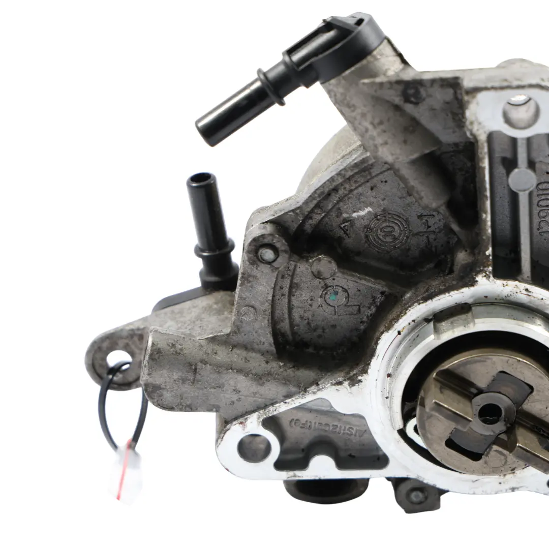 Vacuum Pump Ford Mondeo Mk4 Galaxy Kuga 2.0 TDCi Diesel Housing to with Part number 9M5Q-2A451-AB Vacuum Pump Ford Mondeo Mk4 Galaxy Kuga 2.0 TDCi Diesel Housing - SKU 9M5Q-2A451-AB - Part number 9M5Q-2A451-AB