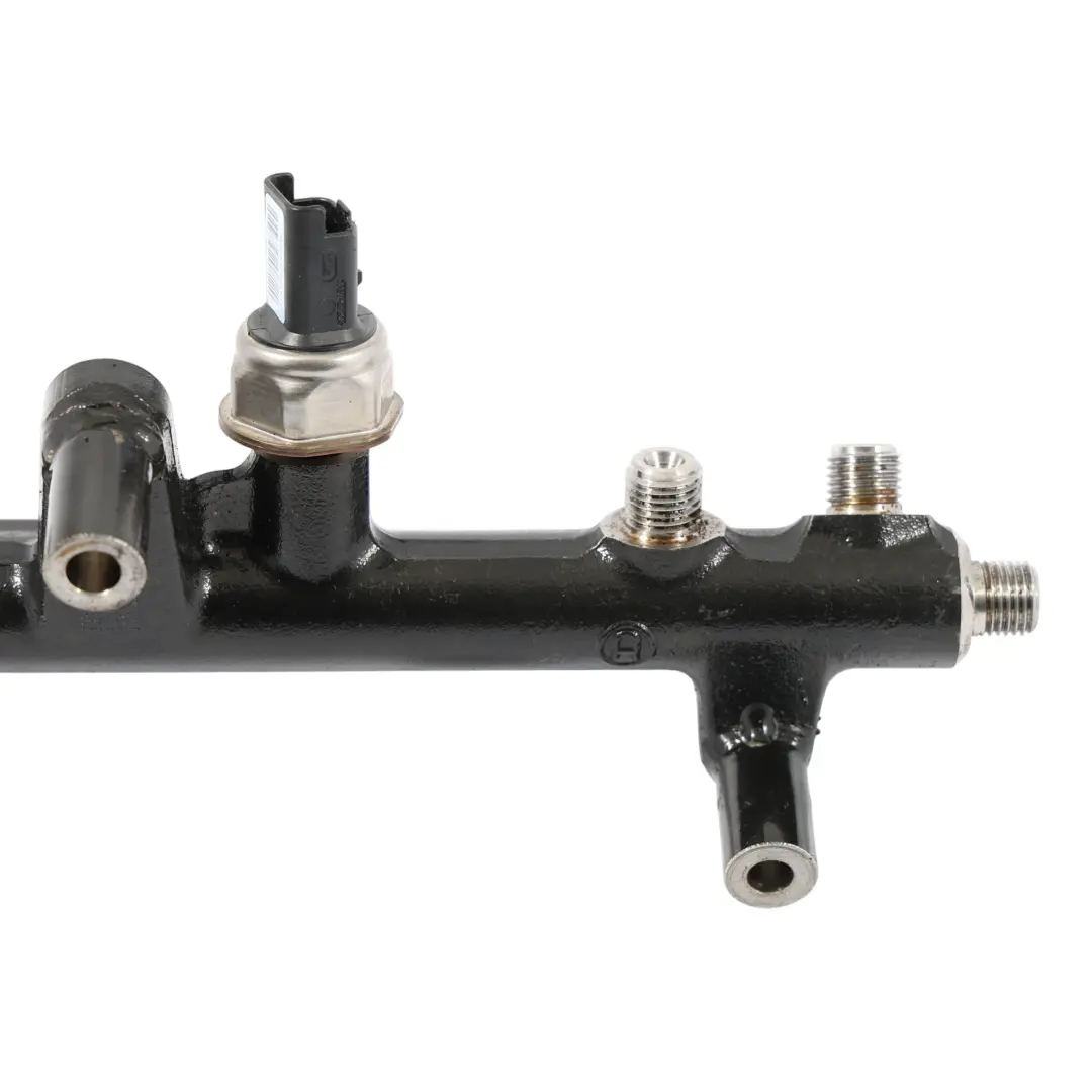 Rail D'Injecteurs Peugeot 3008 Ford Mondeo Mk4 2.0 HDI TDCi Line pour à propos du numéro de pièce 9681909680 Rail D'Injecteurs Peugeot 3008 Ford Mondeo Mk4 2.0 HDI TDCi Line - SKU 9681909680 - Numéro de pièce 9681909680