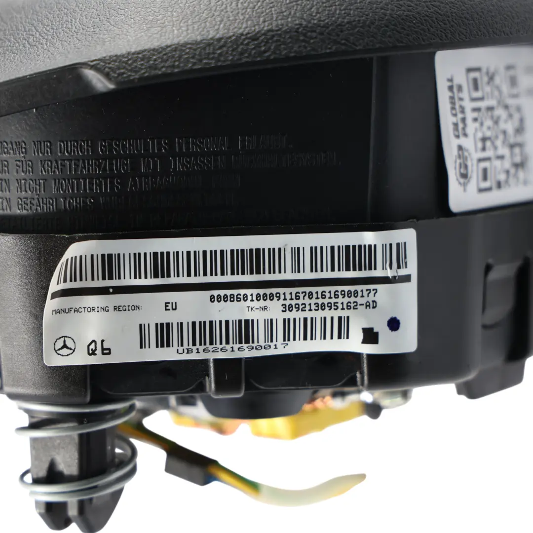 Module D'Air De Volant Côté Conducteur pour Mercedes W176 à propos du numéro de pièce A0008601000 Mercedes W176 Module D'Air De Volant Côté Conducteur - SKU A0008601000-2 - Numéro de pièce A0008601000