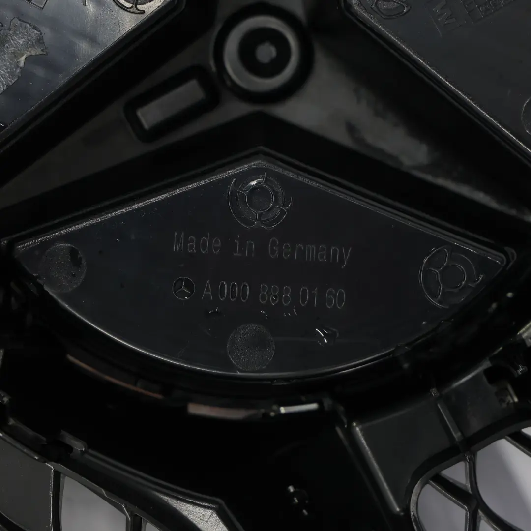 Griglia Anteriore Paraurti Badge Stella Emblema per Mercedes GLC X253 con numero di parte A0008880160 Mercedes GLC X253 Griglia Anteriore Paraurti Badge Stella Emblema - SKU A0008880160 - Numero di parte A0008880160