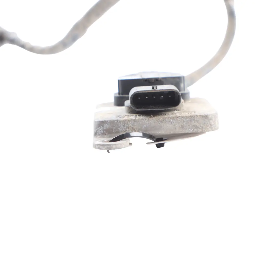 Lambda Exhaust Gas Temperature Sensor to Mercedes W205 Diesel with Part number A0009058611 Mercedes W205 Diesel Lambda Exhaust Gas Temperature Sensor - SKU A0009058611 - Part number A0009058611