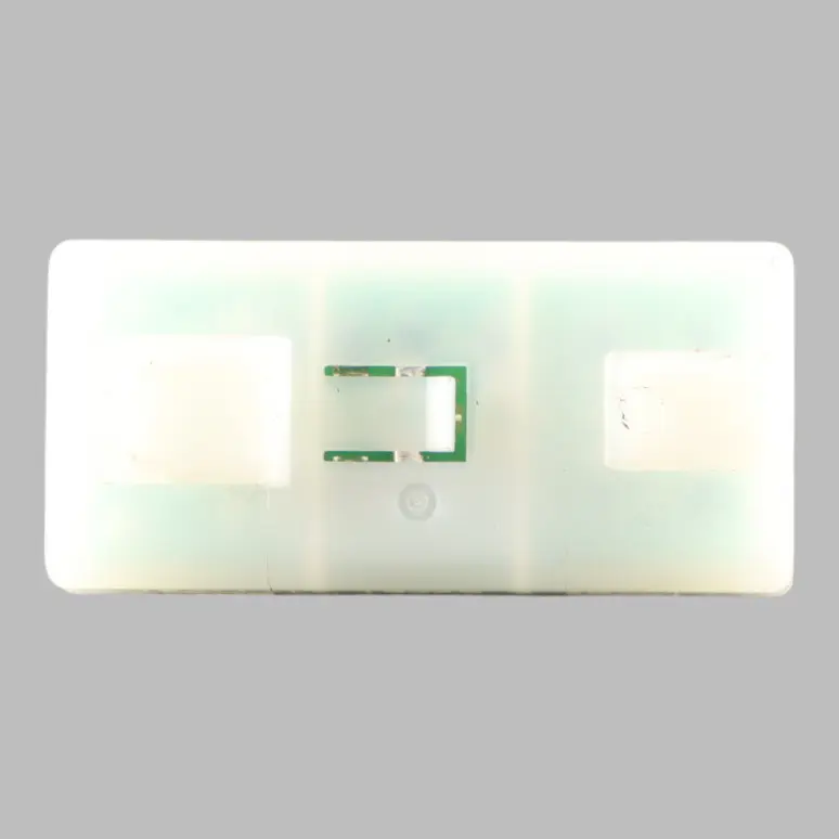 Energy Distributor Power Electrical Control Unit to Mercedes W205 with Part number A0009827403 Mercedes W205 Energy Distributor Power Electrical Control Unit - SKU A0009827403 - Part number A0009827403