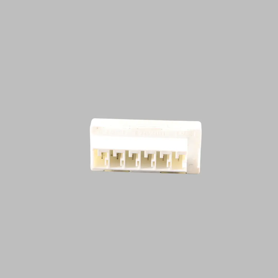 Mercedes W205 Energy Distributor Power Electrical Control Unit - SKU A0009827403 - Part number A0009827403