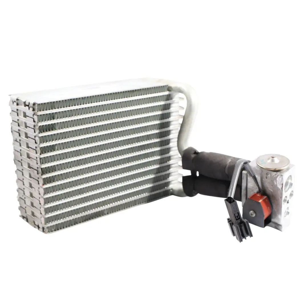 Evaporador Calefacción Aire Acondicionado para Mercedes W639 con número de pieza A0018305858 Mercedes W639 Evaporador Calefacción Aire Acondicionado - SKU A0018305858 - Número de pieza A0018305858