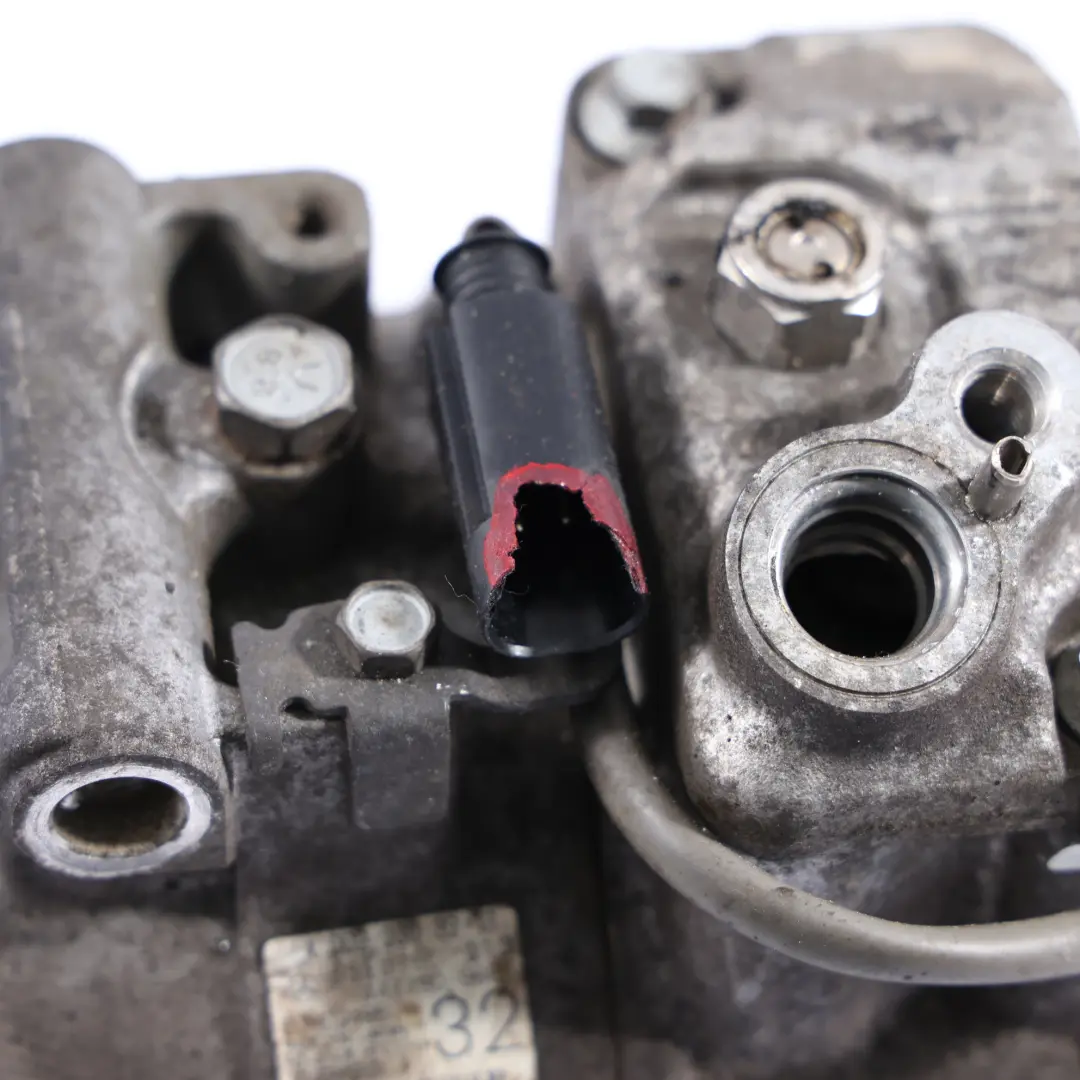 Condizionata Mercedes W204 W212 A/C Pompa per Compressore Aria con numero di parte A0022303211 Compressore Aria Condizionata Mercedes W204 W212 A/C Pompa - SKU A0022303211-1 - Numero di parte A0022303211